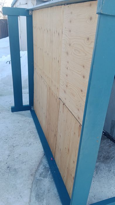 Продам кровать двух спальную