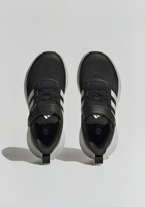 Продам кроссовки детские