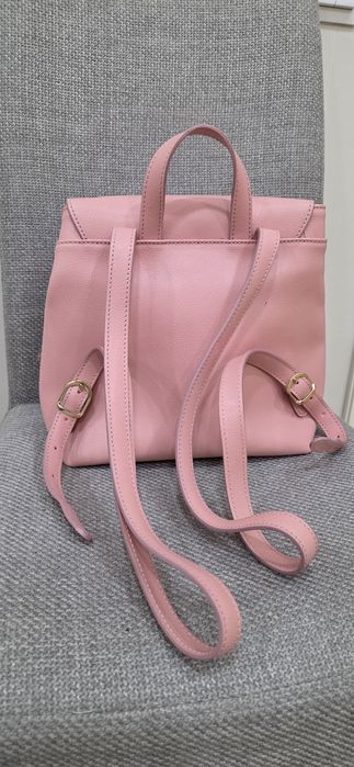 Продам кожанный рюкзак из италии