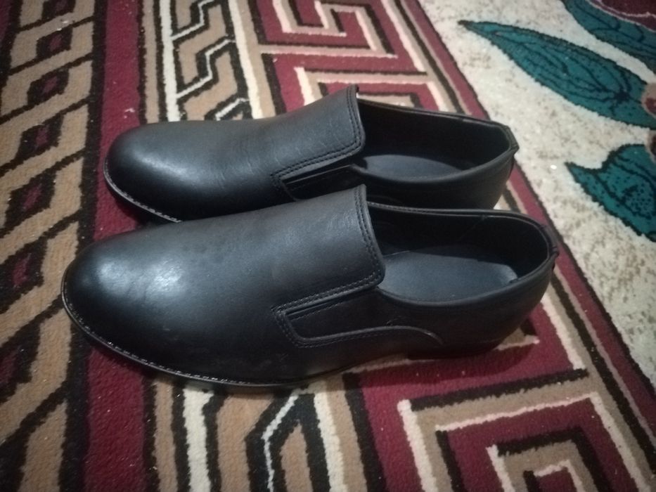 Туфли сатылады таза