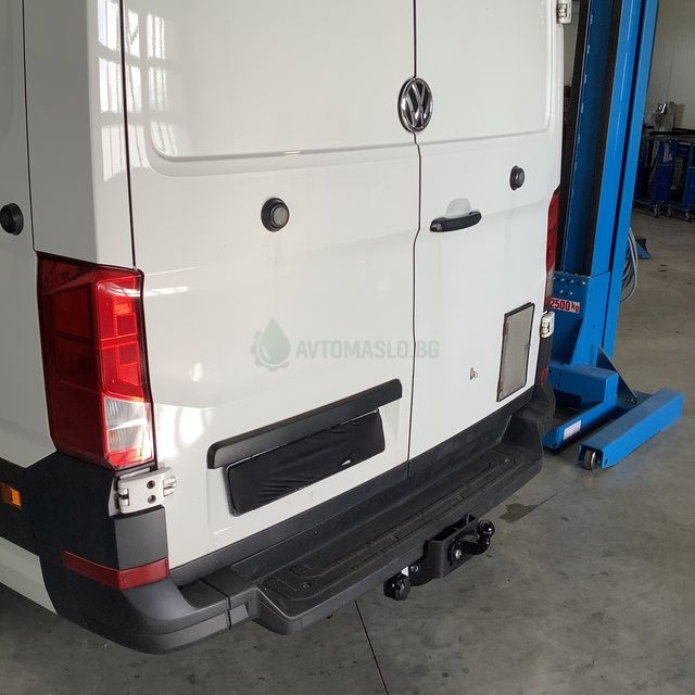 НОВ Теглич за VW Crafter Mercedes Sprinter сваляем теглич за фолксваген крафтер и мерцедес спринтер сертифициран