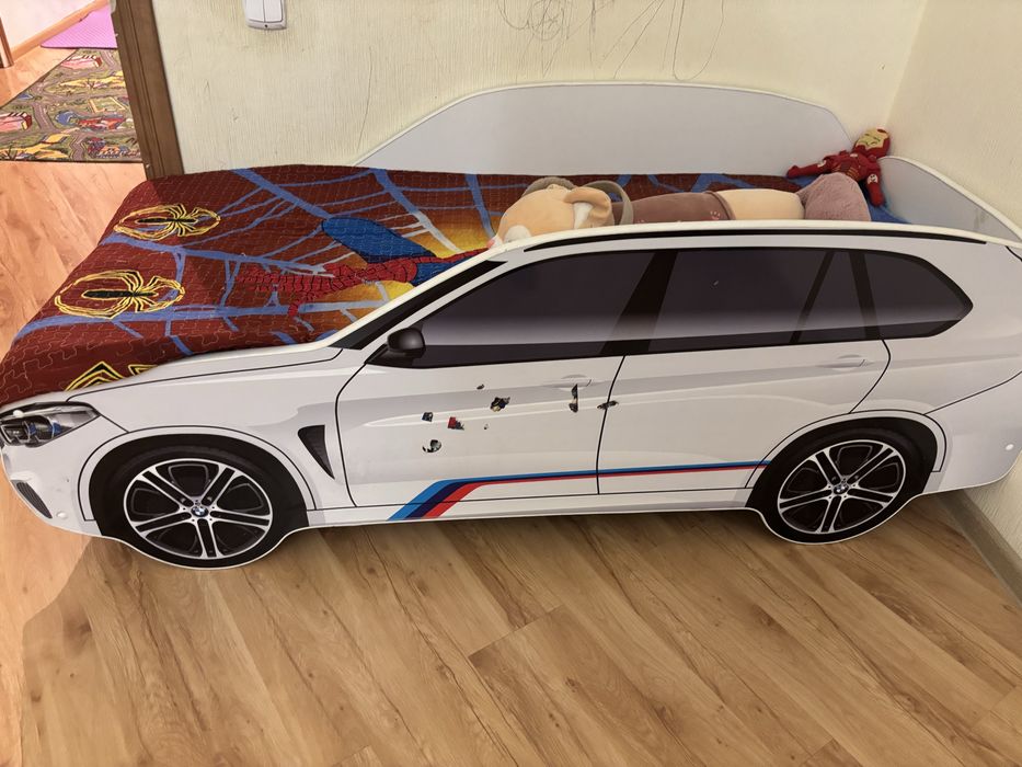 Детская Кровать машинка