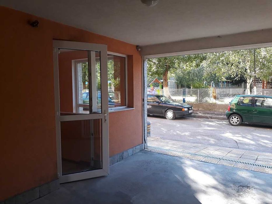 Дава се под наем Офис в София, Красна поляна 3 - 65 кв.м за 255 € - Снимка #4