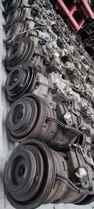 Компрессор кондиционера Mitsubishi Toyota