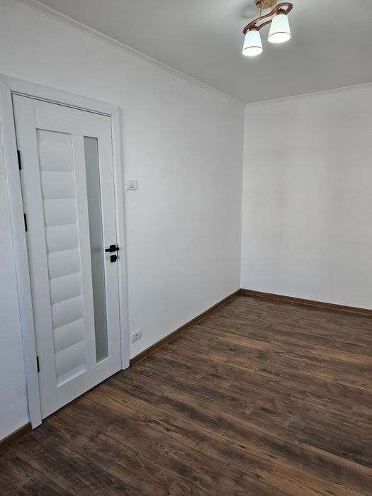 Apartament 2 camere Targu-Jiu  etajul 2