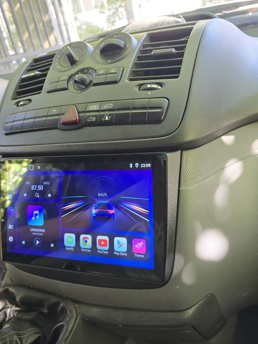 Navigatie Android Mercedes Vito Waze YouTube Carplay
