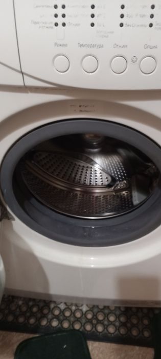 Стиральная машина автомат