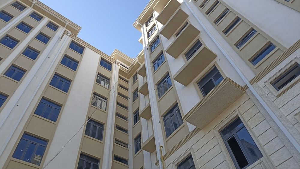 Elitniy domdan 3 xonali luks kvartira