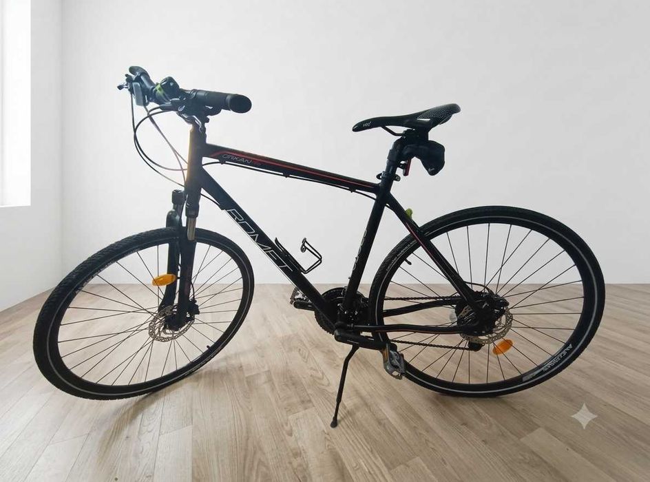 Bicicleta trekking Romet Orkan 4 M L/21 - Culori negru/rosu - Stare foarte buna