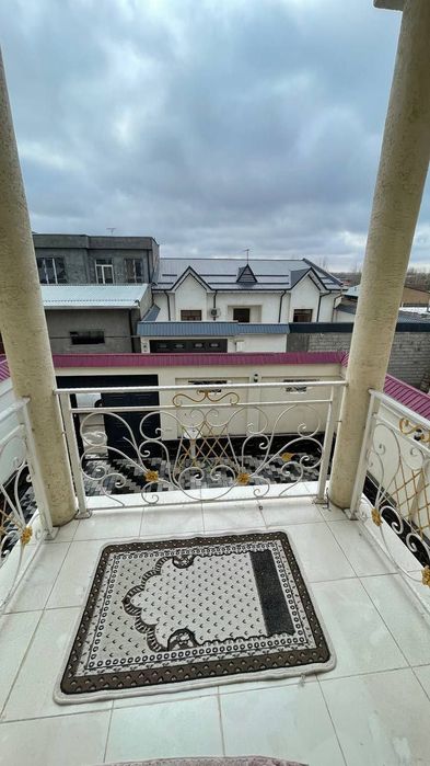 Uchastka 1.8 sutik sirochni bekorchila  makler bezta qimela