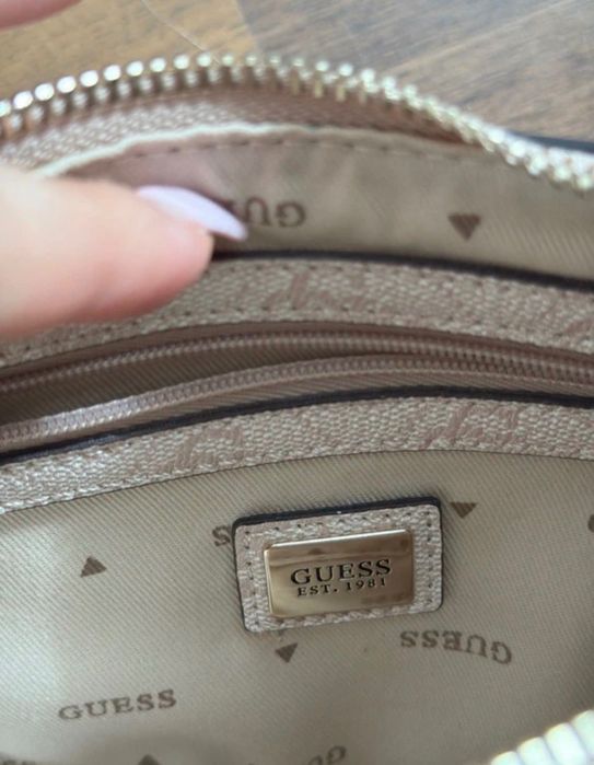 Guess Cresidia Чанта