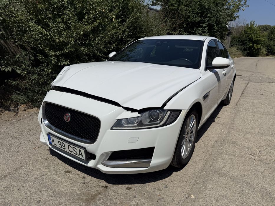 Jaguar xf 2016 2.0d avariat