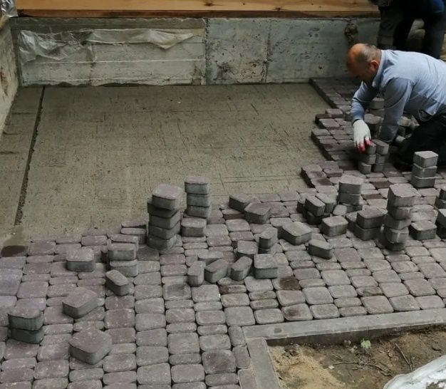 Укладка брусчатки