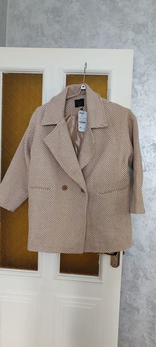 Пальто демисезонное лёгкое