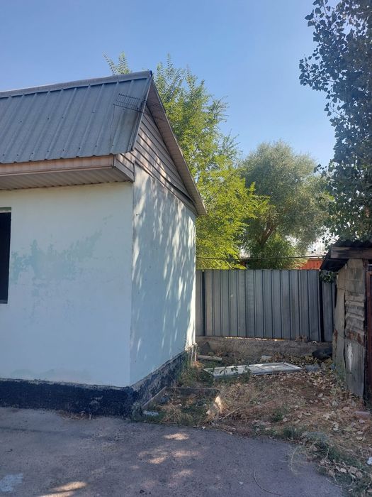 Здам отдельный двор без хозяина