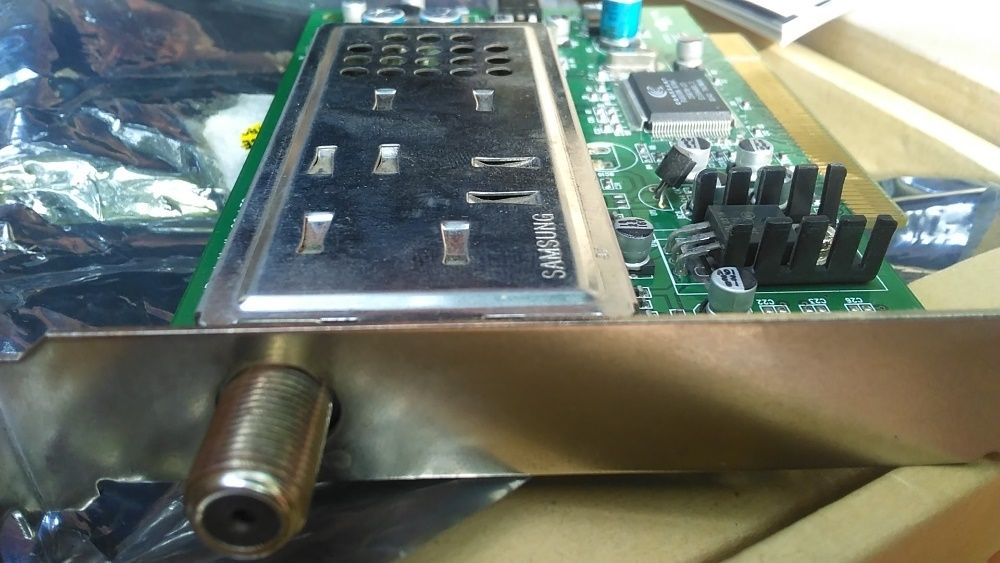 Pentamedia PentaVALUE - спутниковая PCI карта DVB-S/S2