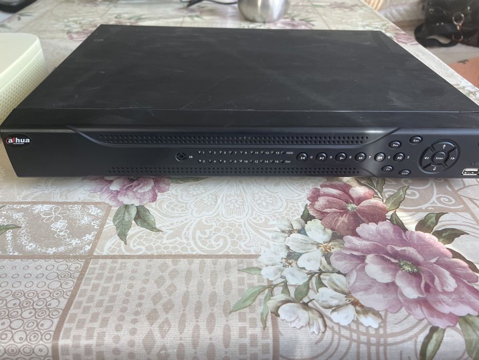 DVR 16 канален dahua