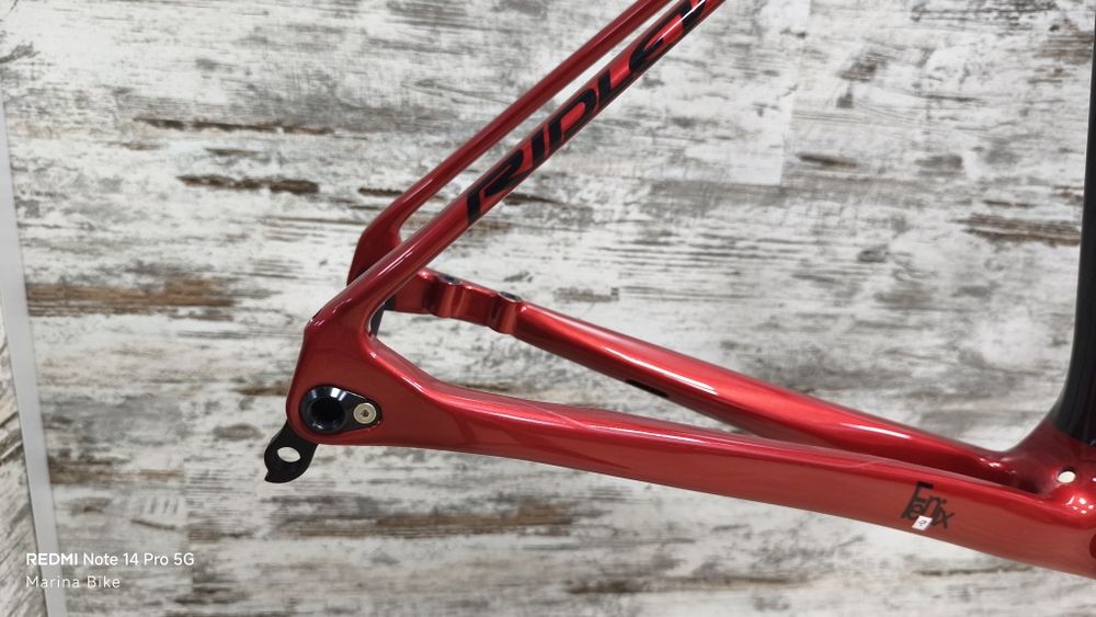 НОВА карбонова шосейна рамка Ridley Fenix SLiC Disc Forza Cirrus | M