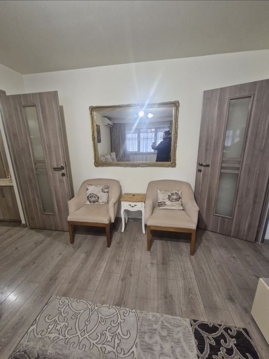 PROPRIETAR!!Apartament 2 Camere  Rovine Centrala Proprie Mobilat Uti