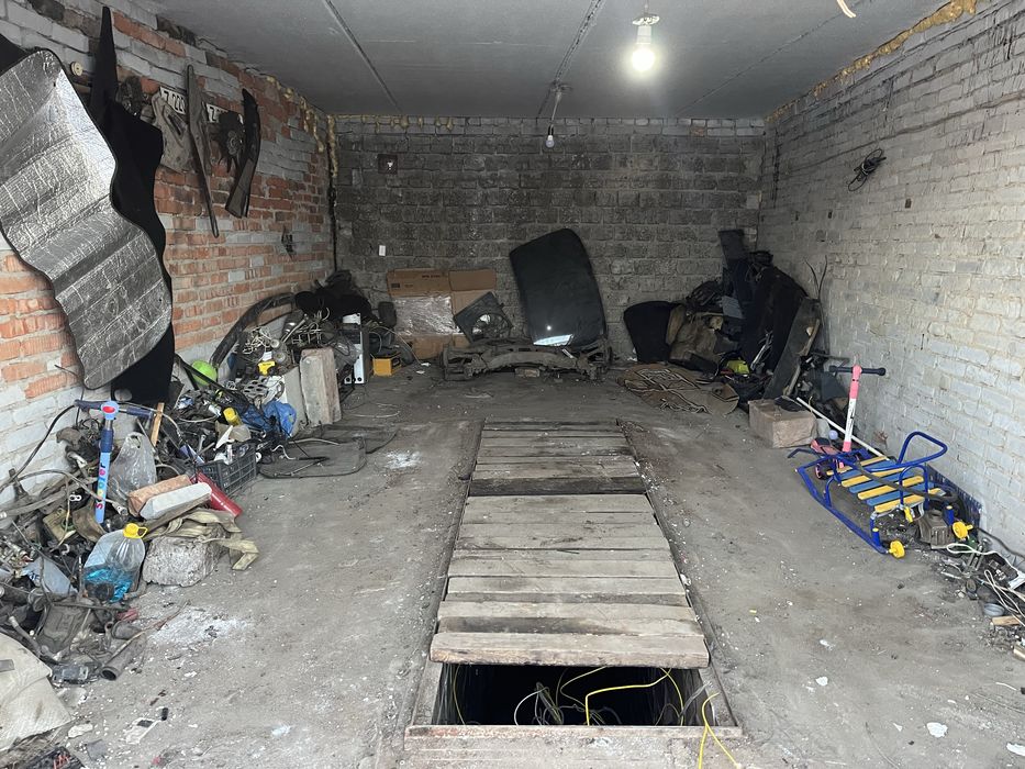 Продам гараж в кооператив дизель