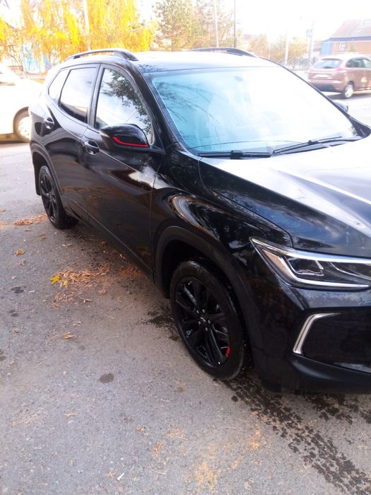 Шевролет Трекер Red Line