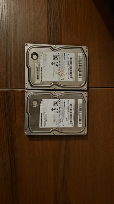 Продам жестки диск 2 штук