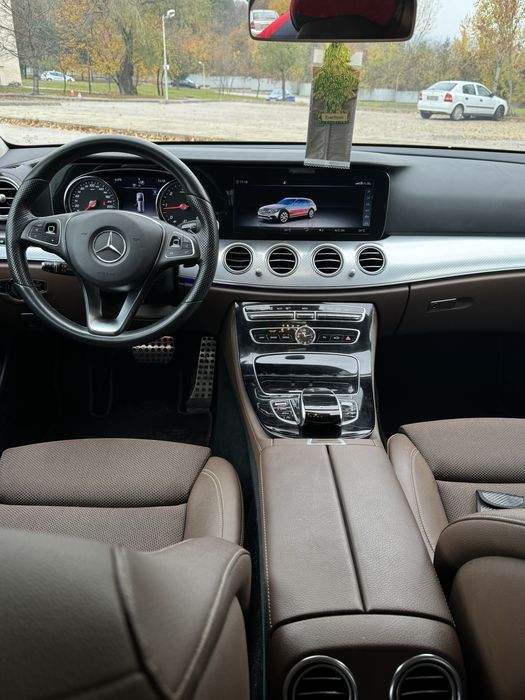 Mercedes Benz E220 ALL TERRAIN