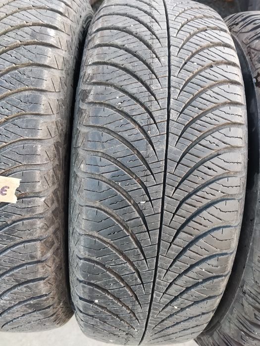 185/65/15 GoodYear 4s
