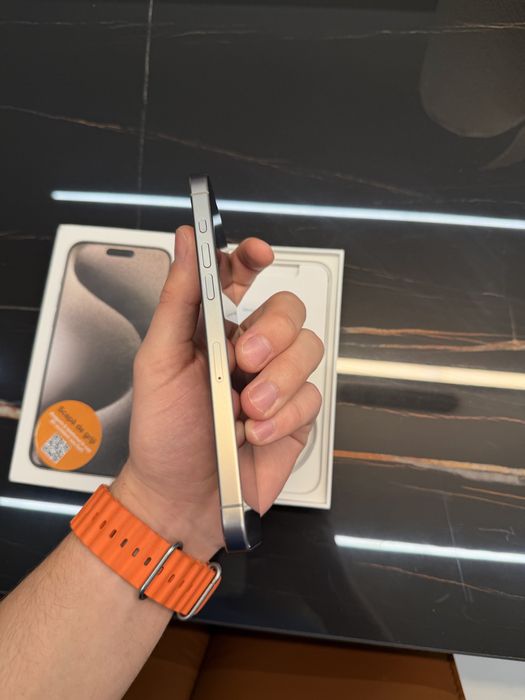 iPhone 15 Pro Max – 256 GB – Natural Titanium – Full Box