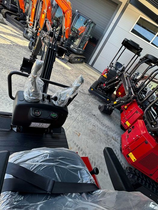 Miniexcavator 1000kg NOU Service si Garantie din STOC