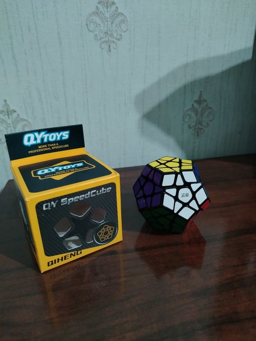 Кубик рубик Megaminx