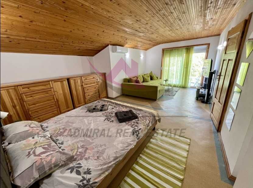 Дава се под наем Многостаен апартамент в Варна, Левски - 150 кв.м за 750 € - Снимка #7