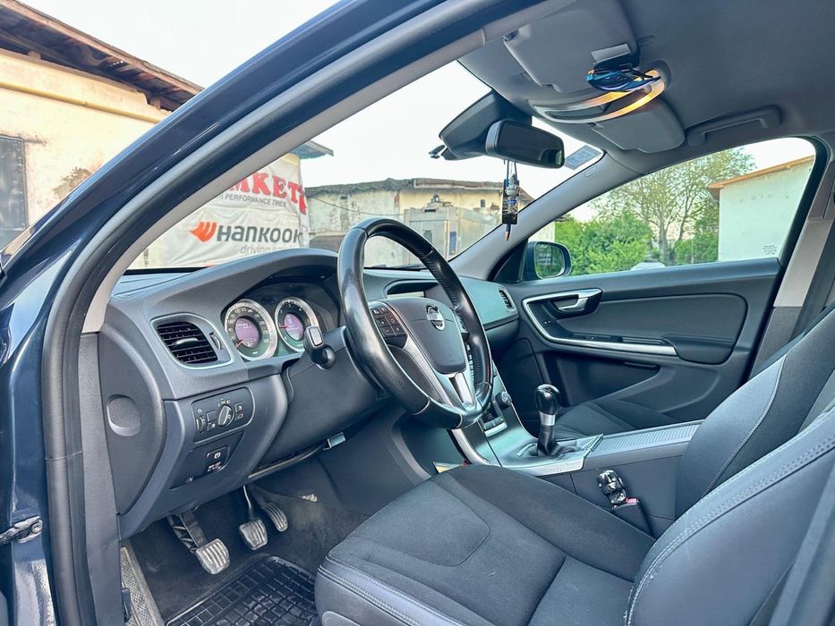 Volvo S60 /D4  /2013 /2.0  /5cilindrii (octavi passat mondeo a4 megane