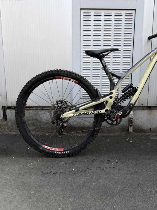 Commencal Supreme V4