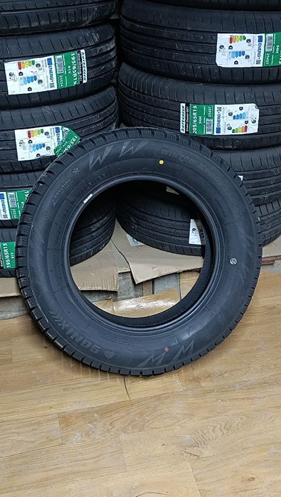 185/75R16C SONIX