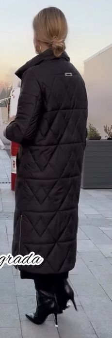 Продам куртку Lasagrada