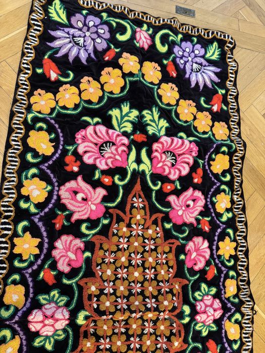 Covor/peretar/broderie ac persan