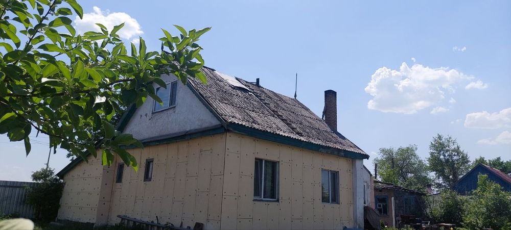 Продаётся 4-х комнатный  дом