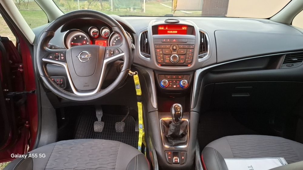 OPEL Zafira 2013 — imagine 3