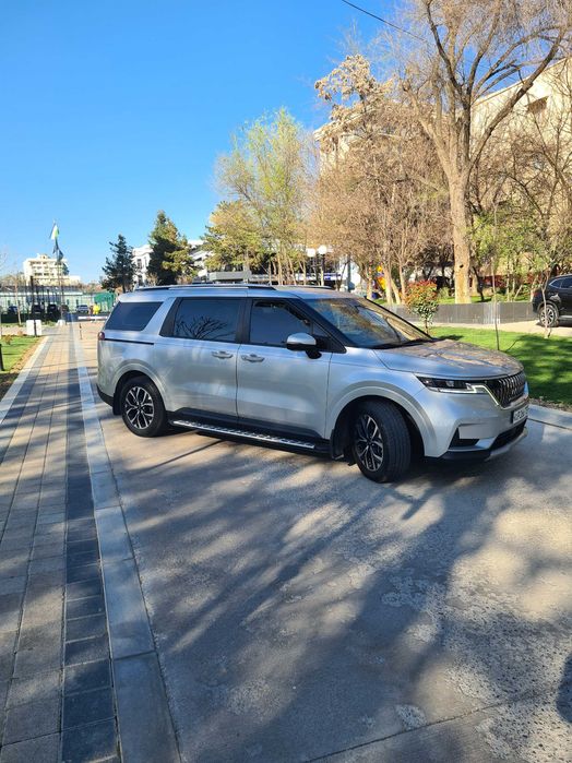 продаётся , sotiladi Kia Carnival 2021