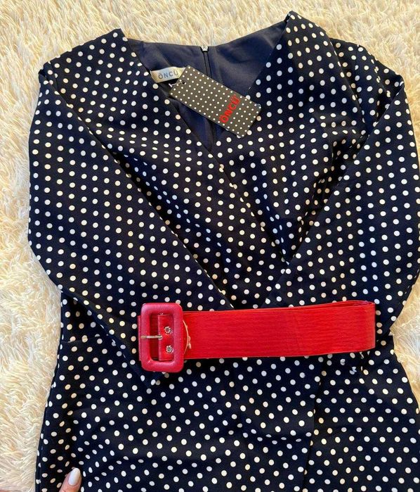 Новое платье в мелкий горошек 44-46р.