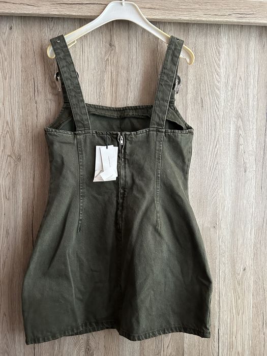 ZARA Нова рокля с етикета размер М