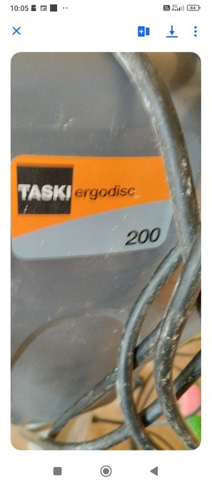 Vnd scule pt curatene