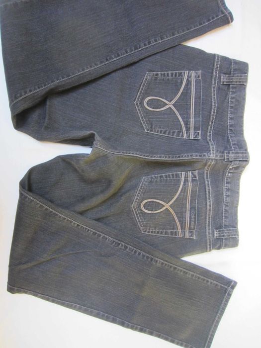 Blugi dama Calvin Klein,W32 Tal=90cm,Lung=101cm,drepti