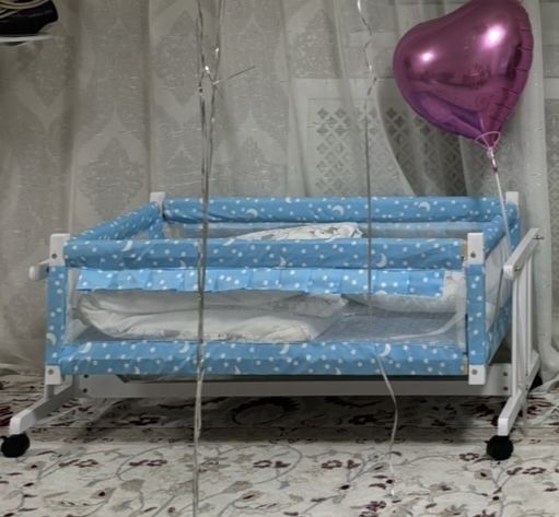 Продам манеж кровать