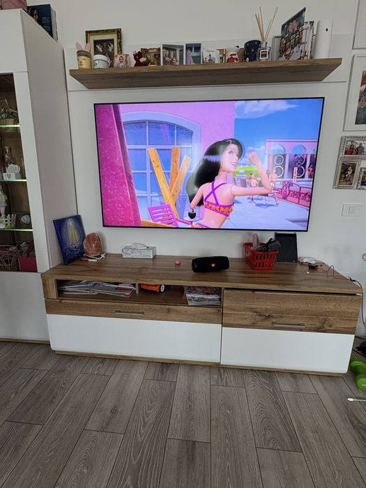 Mobila living dulap+ comoda+etajera