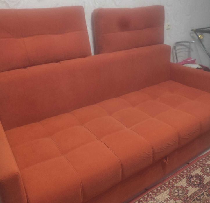 Продам диван в отличном состоянии
