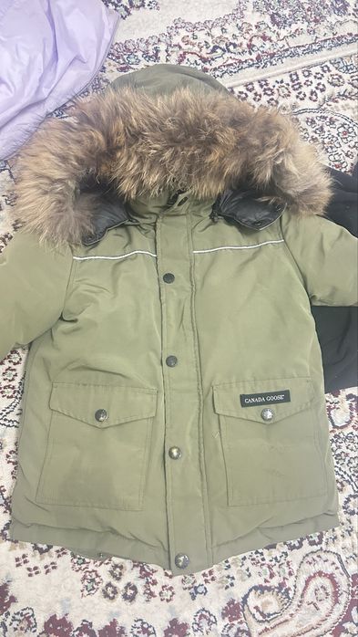 Продам куртку для мальчика состояние отличное