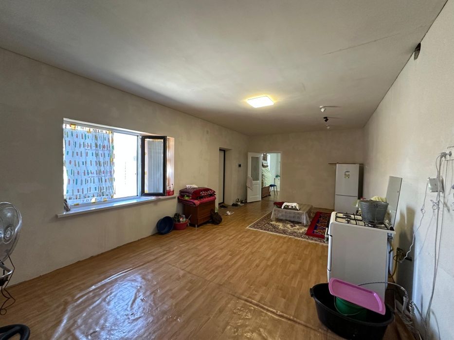 Жилой дом в Жилом массиве "Карабастау".