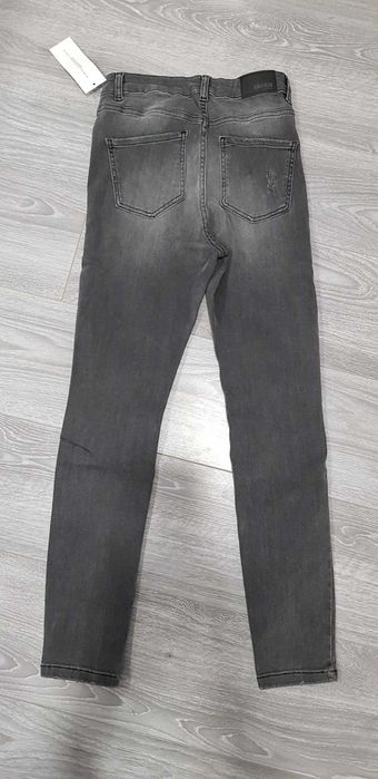 Blugi xs și s talie înaltă noi